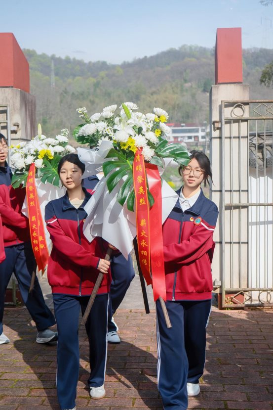 381ef5ff2d674be73f2481bbeeef62b