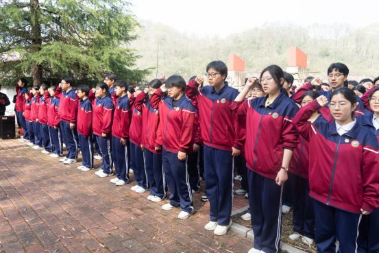 2f2f94ba9e5f7f637d1ce7e948fd9ae