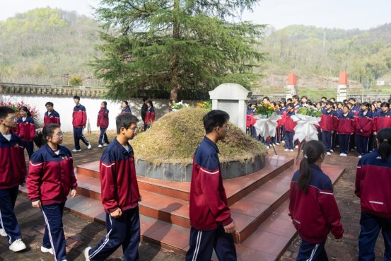 7bba9c2c993d188cd8840dc37dc0b6e