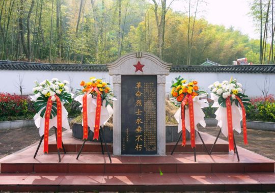 dd3c3c28f5852396740cb5708a873e8